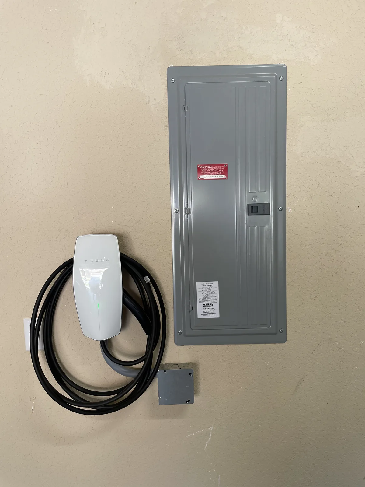 When to Upgrade Your Electrical Panel: A Gainesville Homeowner's Guide